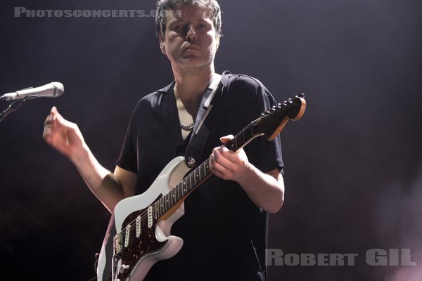 FRANZ FERDINAND - 2022-04-20 - PARIS - Zenith - 